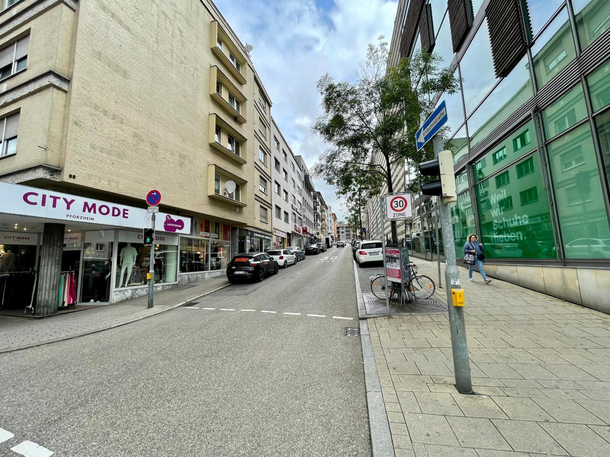 Neu Schwarzwald Zimmer Am Schloessle Goldstadt Pforzheim Exterior foto